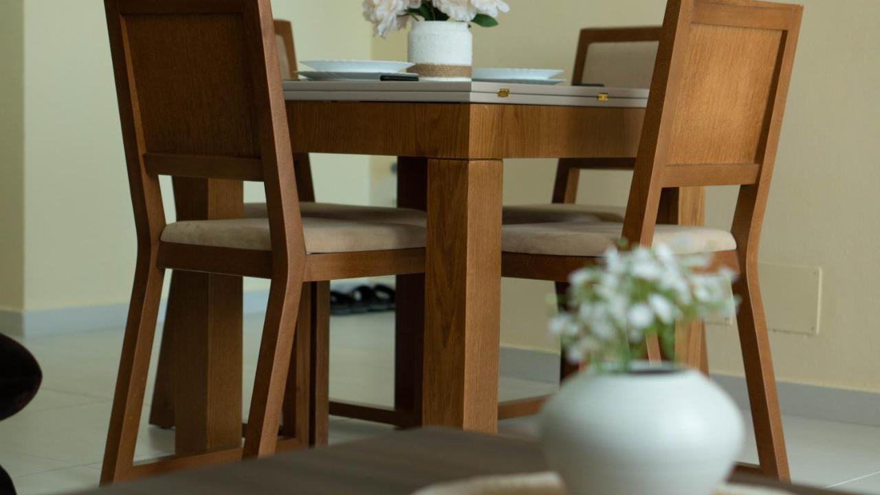 Eka Luxury Apartments Дуррес Экстерьер фото