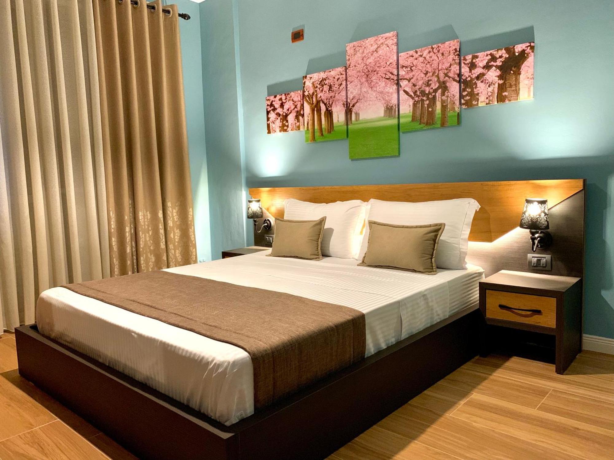 Eka Luxury Apartments Дуррес Экстерьер фото