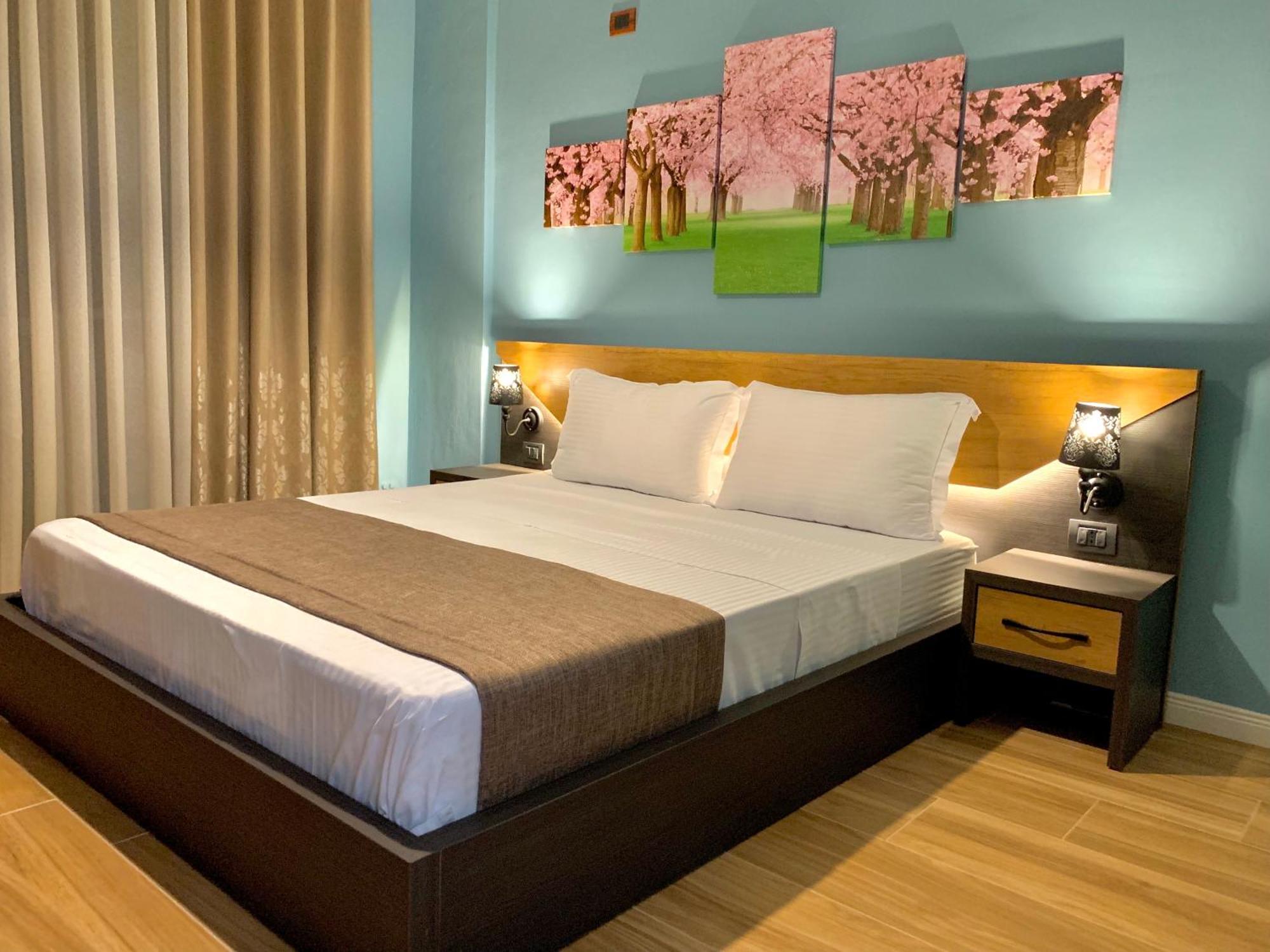 Eka Luxury Apartments Дуррес Экстерьер фото
